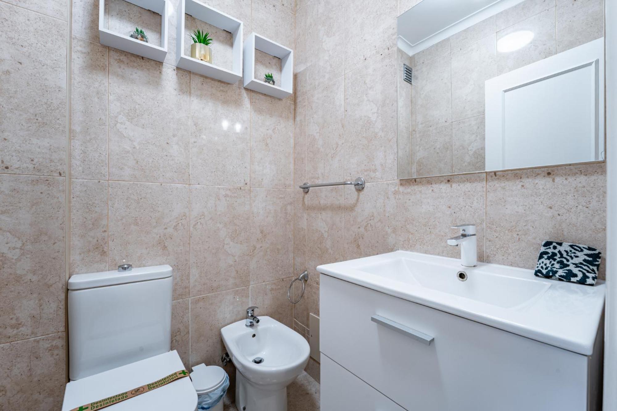 Cozy And Quiet Spacious Flat Vila Nova de Gaia Exteriör bild